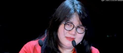 娱乐吃瓜经纪人和明星,吃瓜经纪人揭秘明星幕后故事